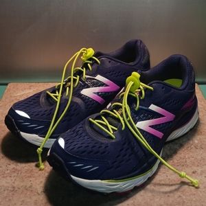 New Balance 880v6 Women's Size 7 Purple Pink Shoes